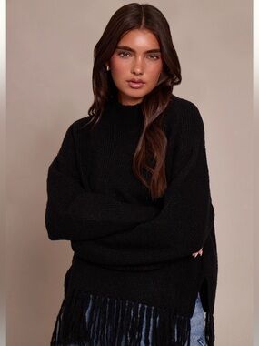 Round Neck Fringe Hem Oversized Jumper